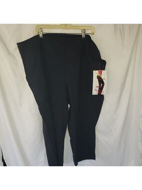 NWT Ladies WICKED by WOMEN WITH CONTROL Stretch Capris in Navy Blue - 3X